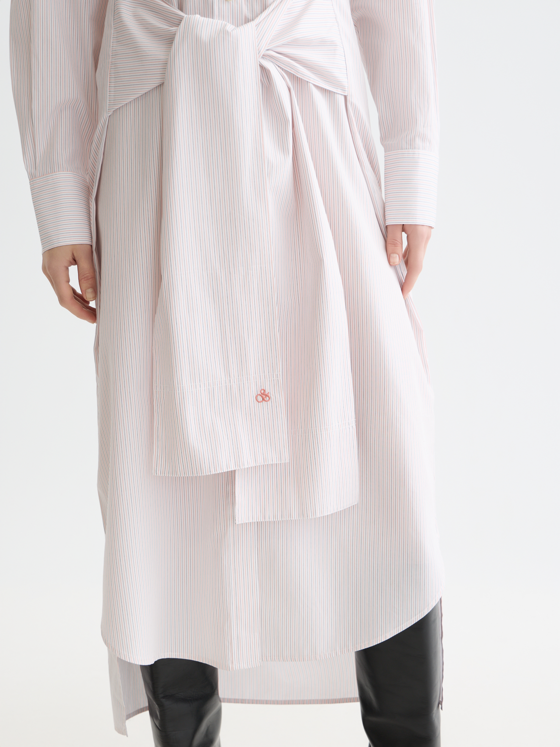 Relaxed tie shirt dress