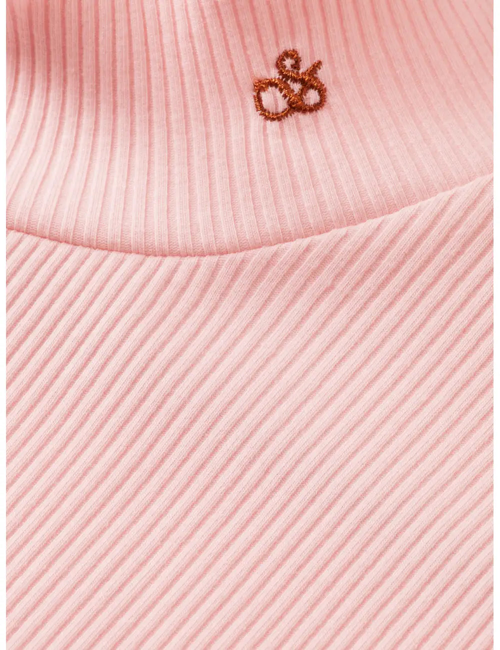 Mock Neck Rib Tee detail view by Scotch & Soda