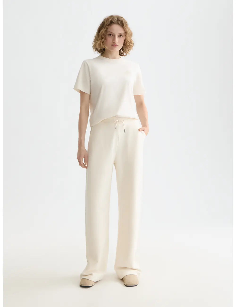 Core Chest Artwork Regular T-shirt full model shot showing overall fit and styling by Scotch & Soda