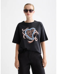 Artwork Loose Fit Tee