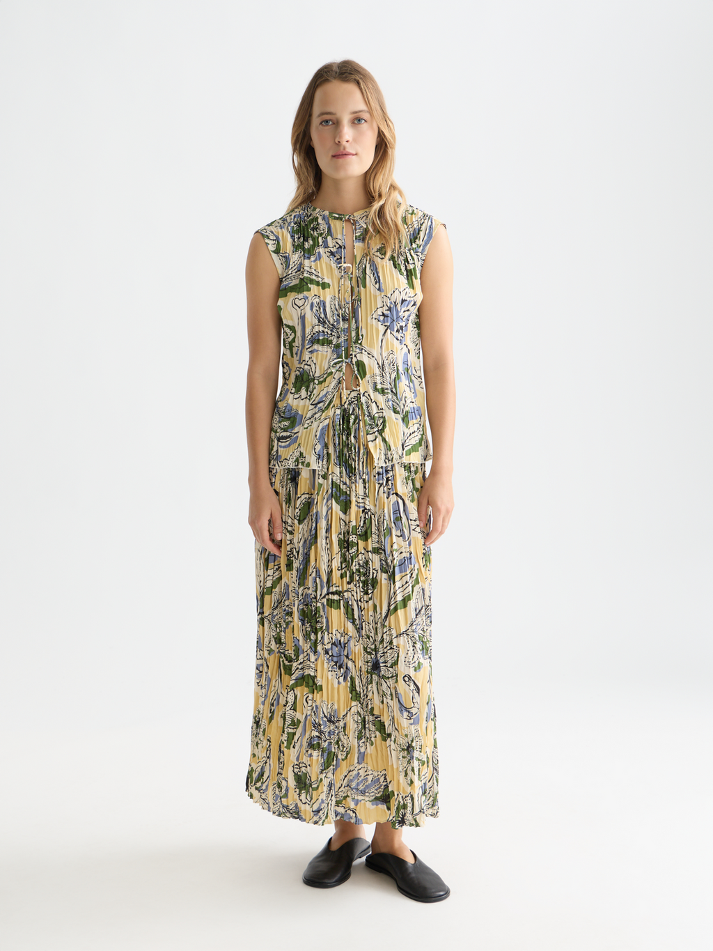 Printed pleat top