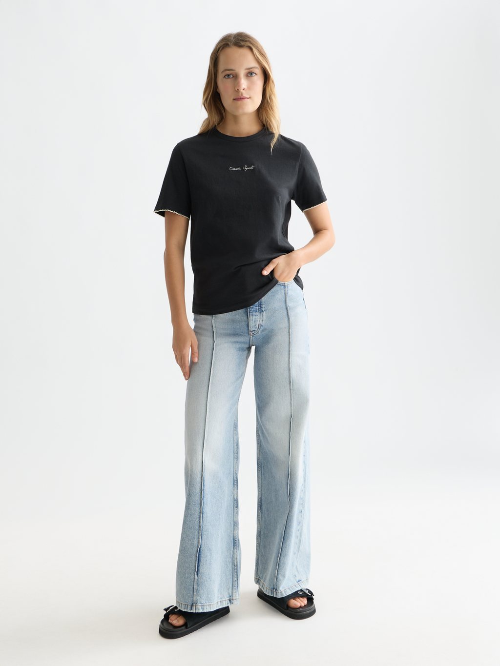 Embroidered slub T-shirt