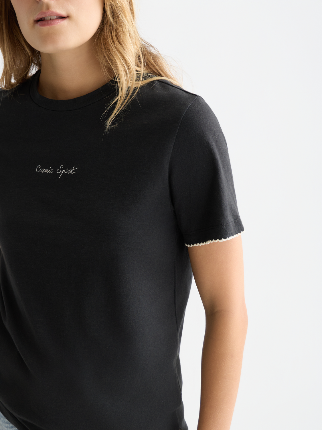 Embroidered slub T-shirt