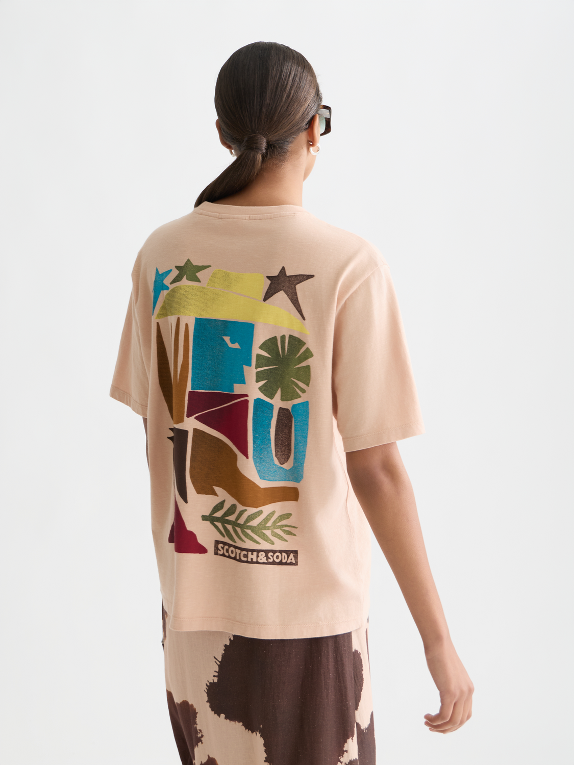 Artwork loose T-shirt