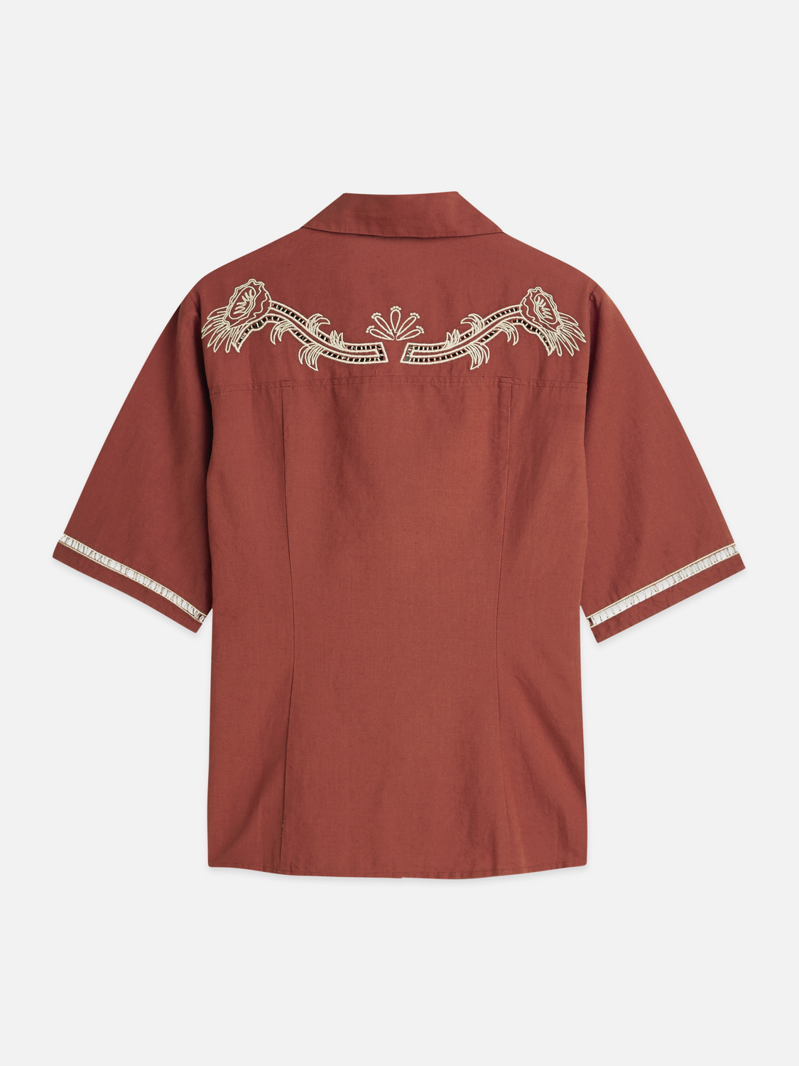 Embroidered short sleeved fitted shirt