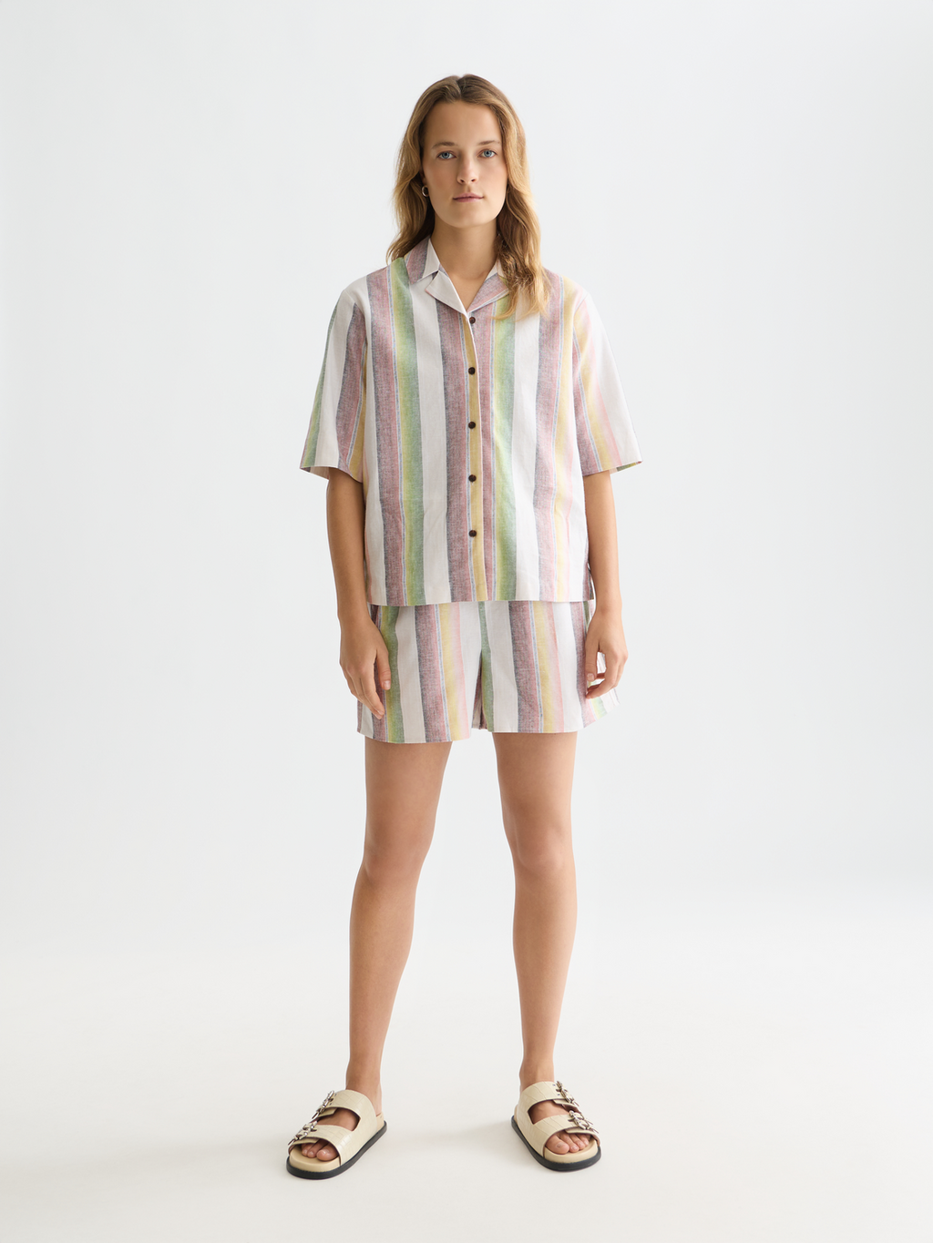 Striped short sleeve shirt