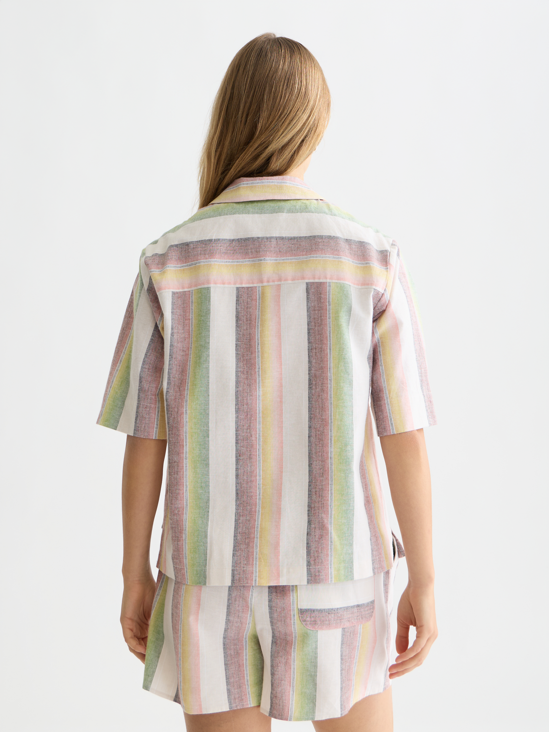 Striped short sleeve shirt