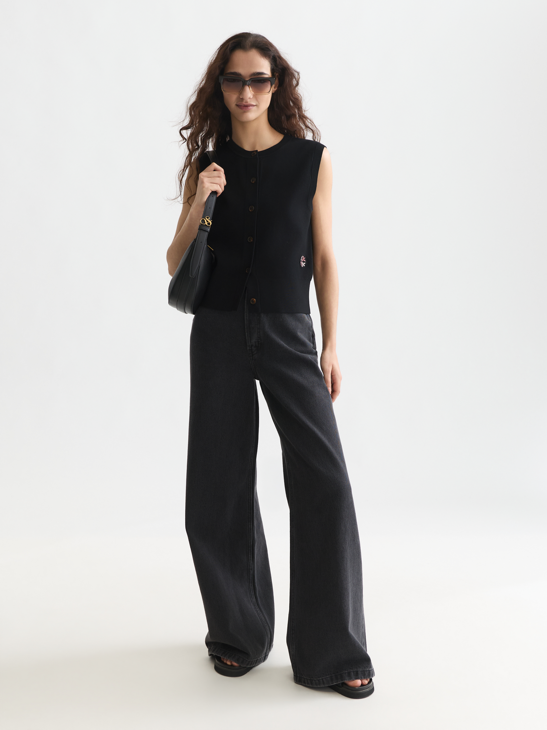 Compact knitted relaxed spencer