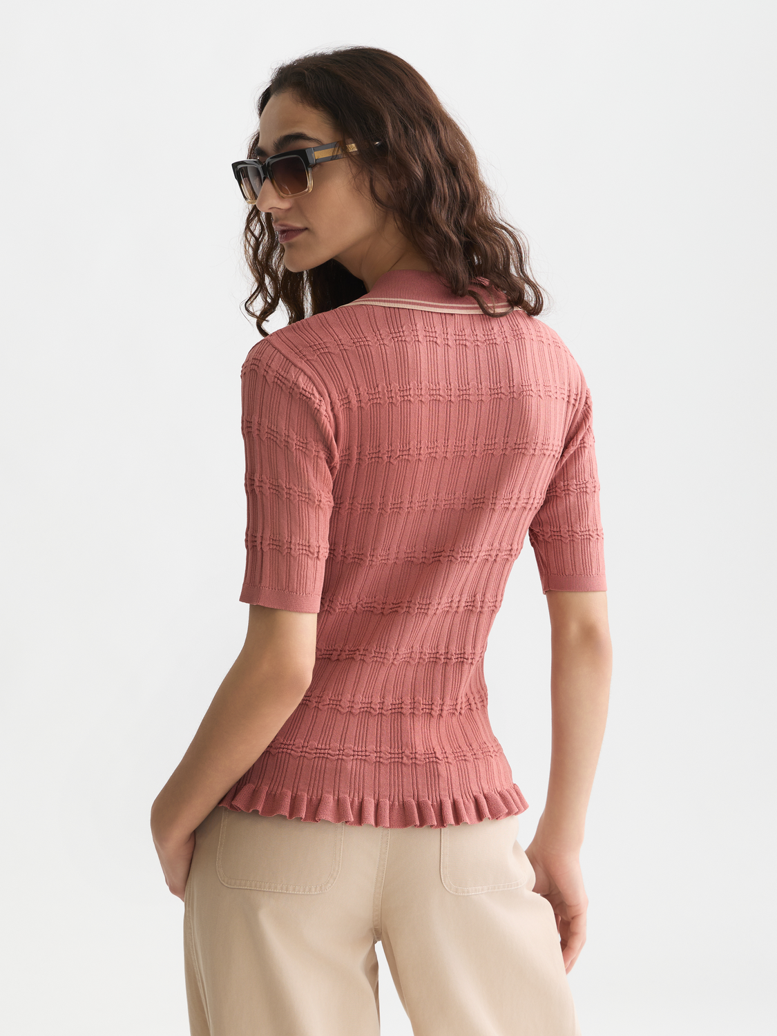 Ripple stitch fitted pullover
