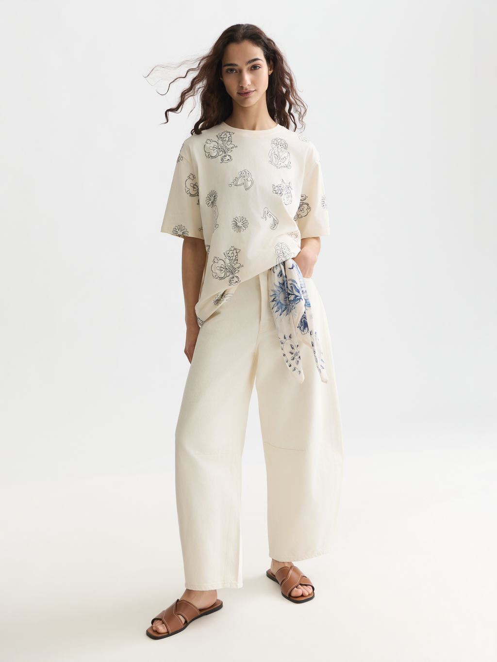 Embroidered loose T-shirt