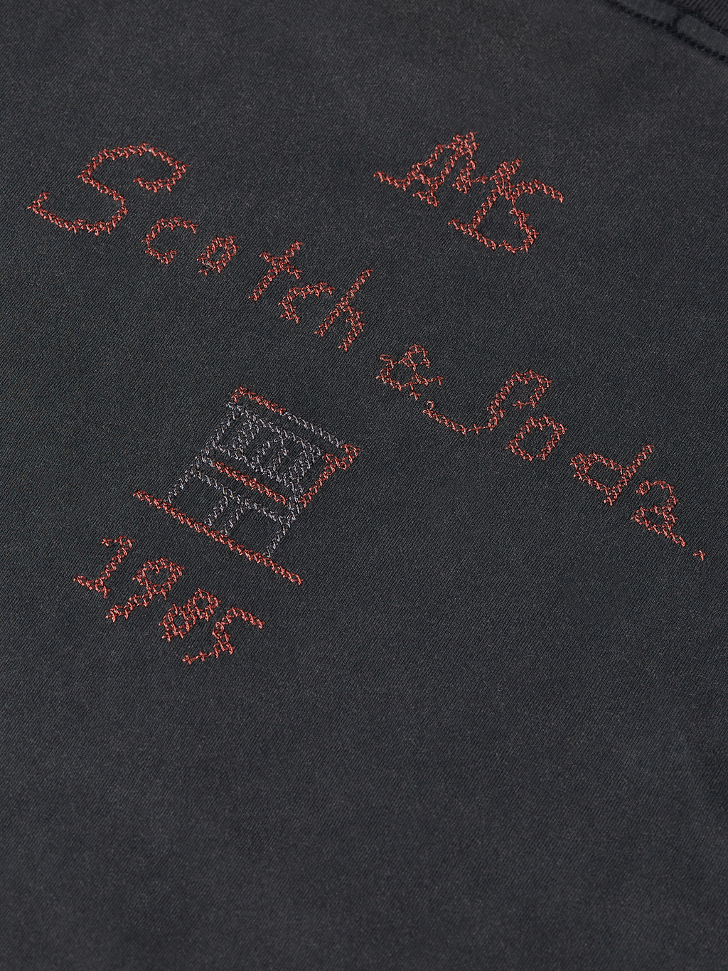 Embroidered washed loose t-shirt