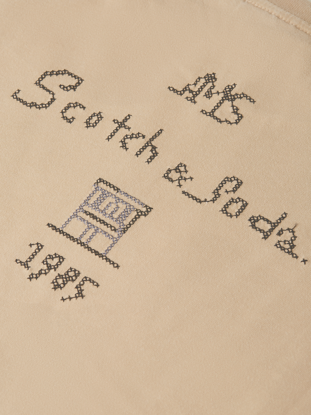 Embroidered washed loose t-shirt