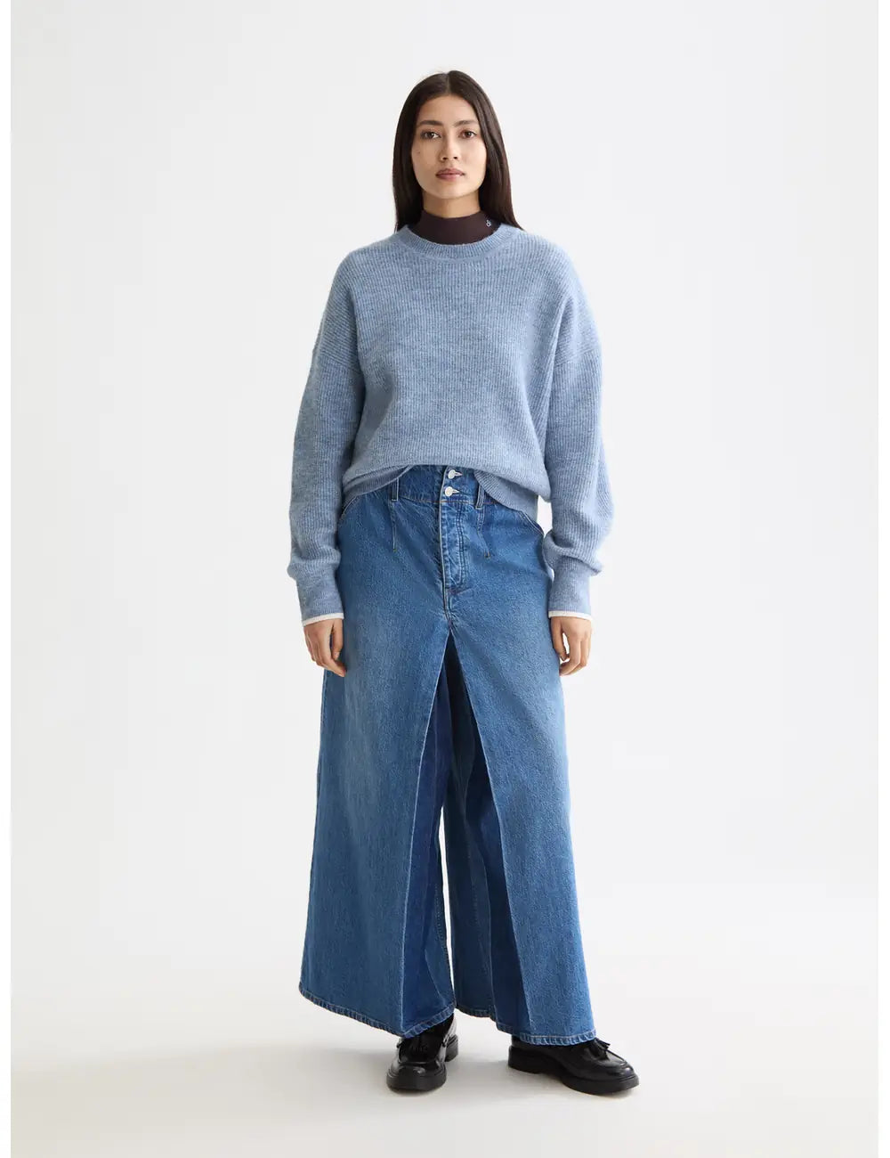 Fuzzy Crew Pullover full model shot showing overall fit by Scotch & Soda