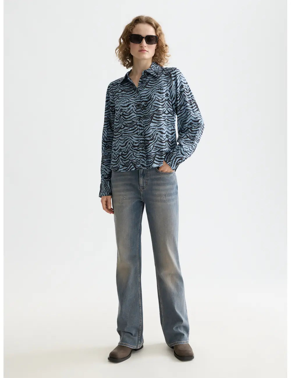 Relaxed Ikat Shirt close-up on model showing fit and detail by Scotch & Soda