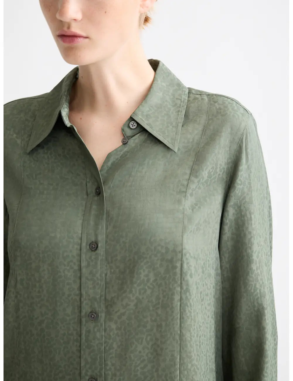 Jacquard Shirt Thyme detail view by Scotch & Soda