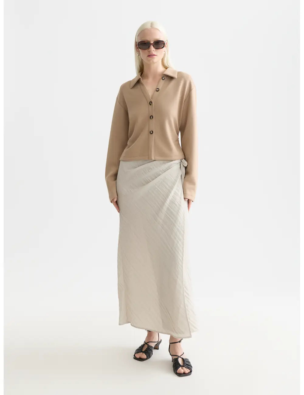 Modal Shirt full model shot showing overall fit and styling by Scotch & Soda