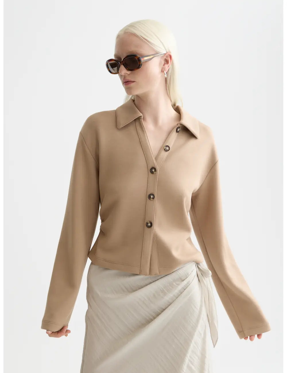 Modal Shirt detail shot of fabric and craftsmanship by Scotch & Soda