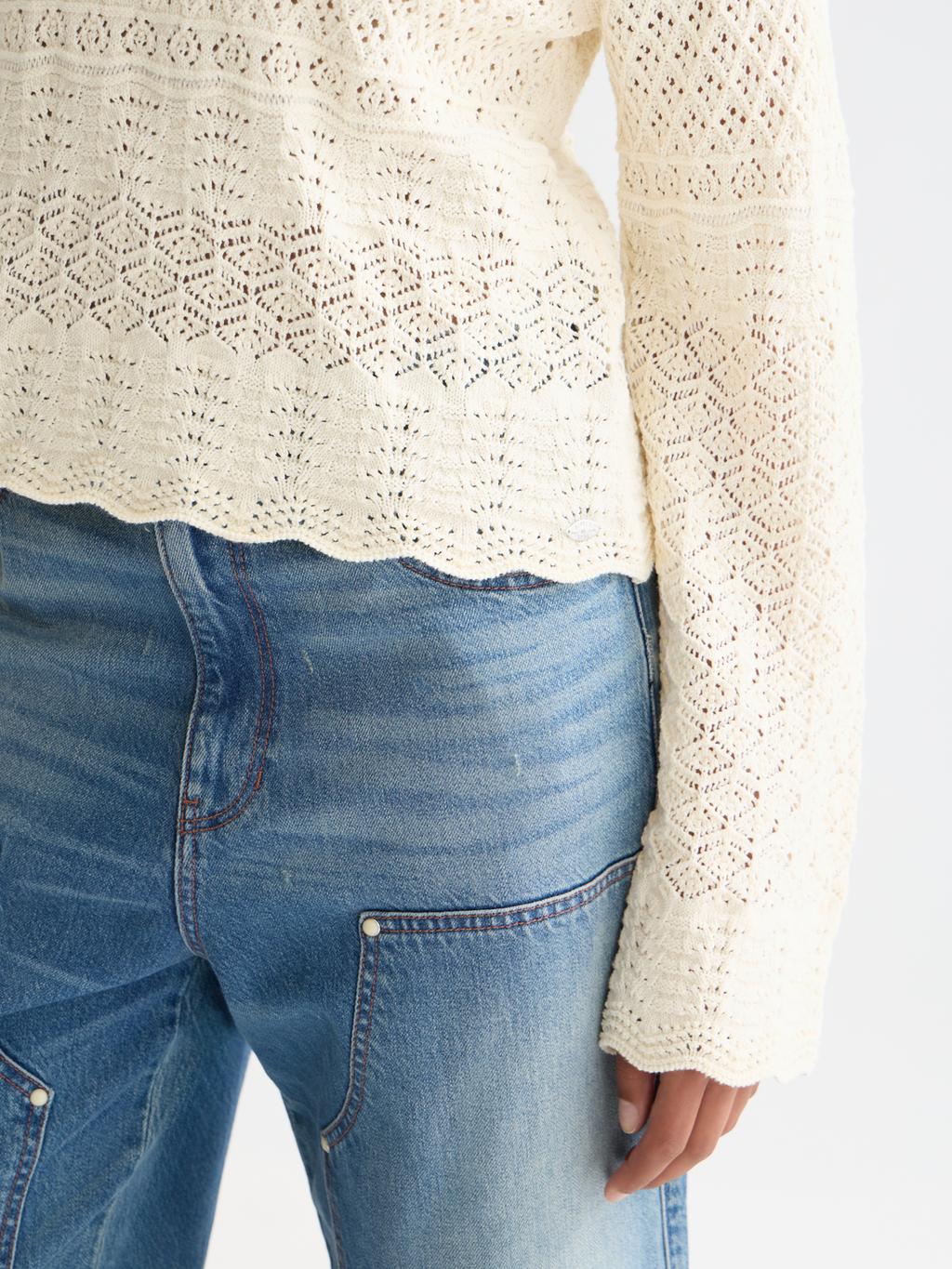 Pointelle stitch V-neck pullover
