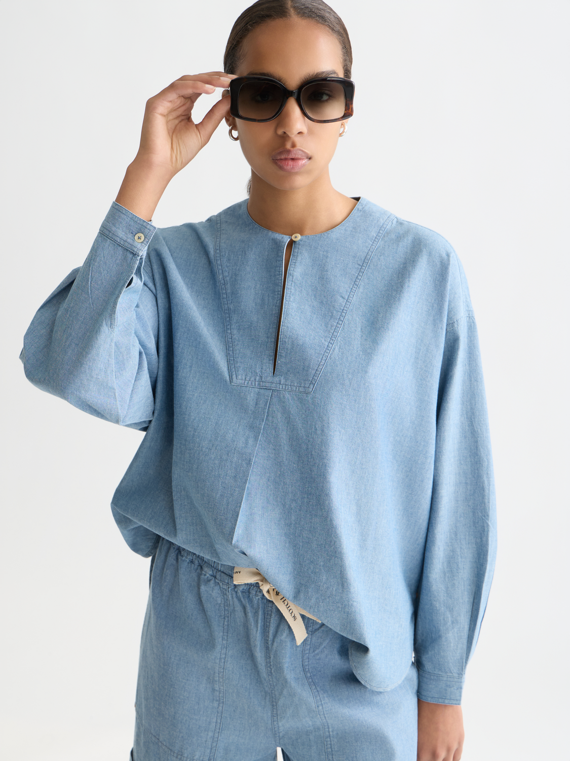 Denim bib shirt