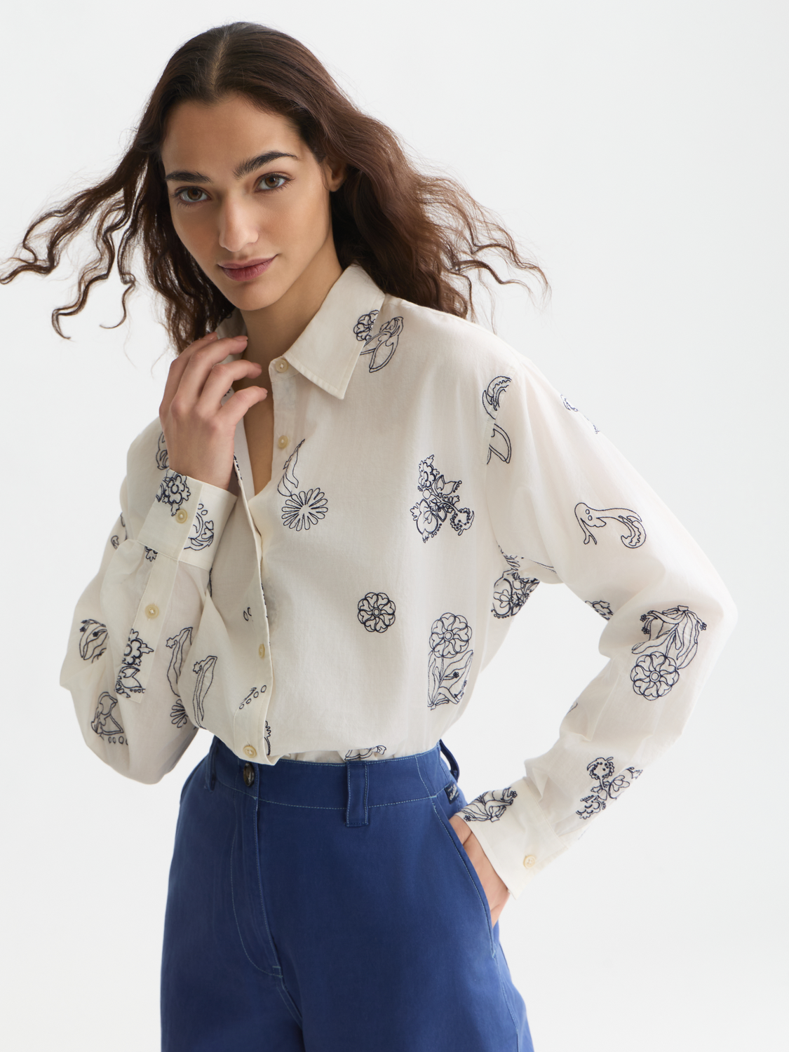 Embroidered relaxed shirt
