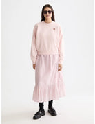 Logo Relaxed Sweatshirt full model shot showing overall fit by Scotch & Soda