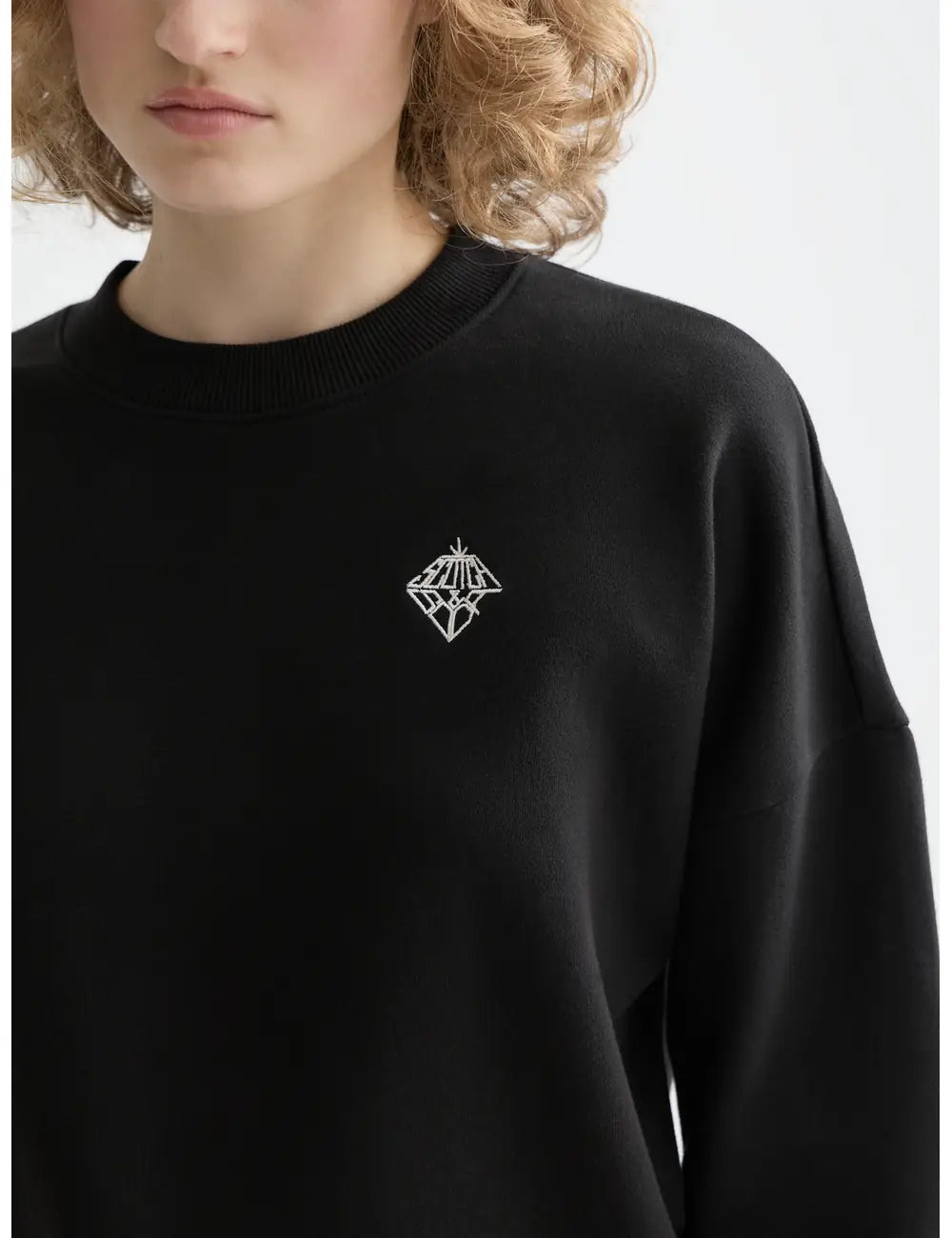 Core Embroidered Logo Sweat-shirt detail shot of fabric and craftsmanship by Scotch & Soda