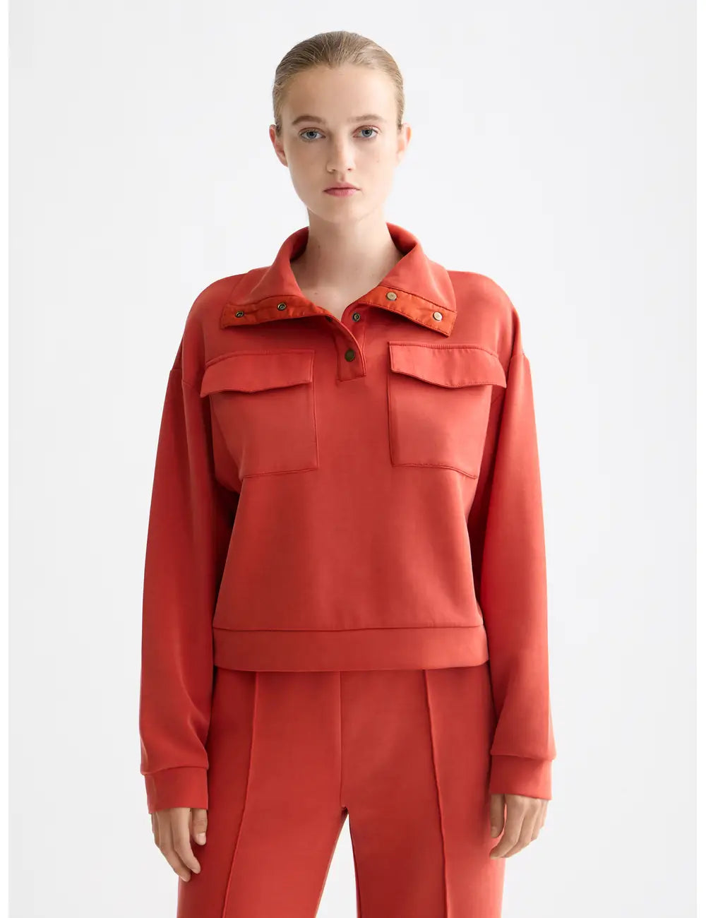 Tencel Utility Sweatshirt close-up on model showing fit and detail by Scotch & Soda