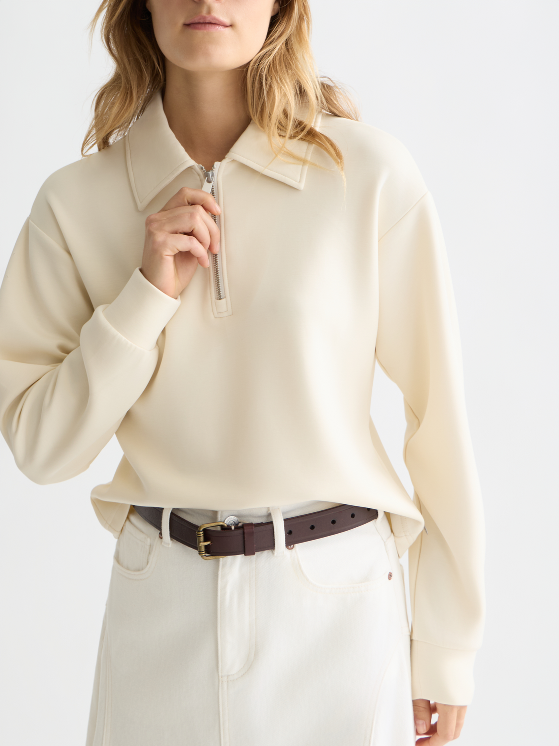 Zip-up sweatshirt