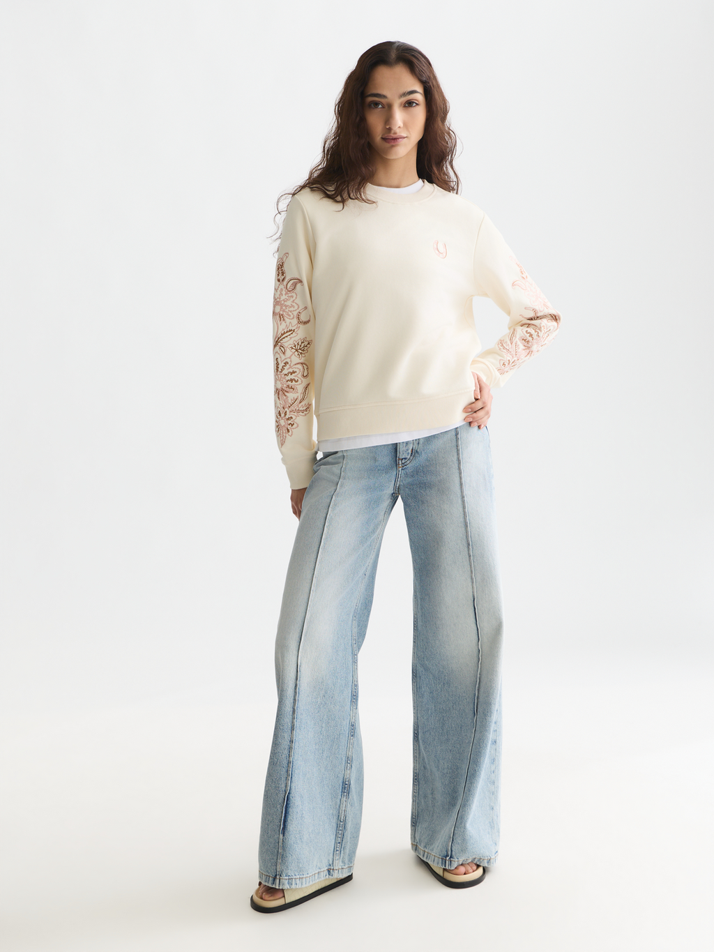 Embroidered sweatshirt