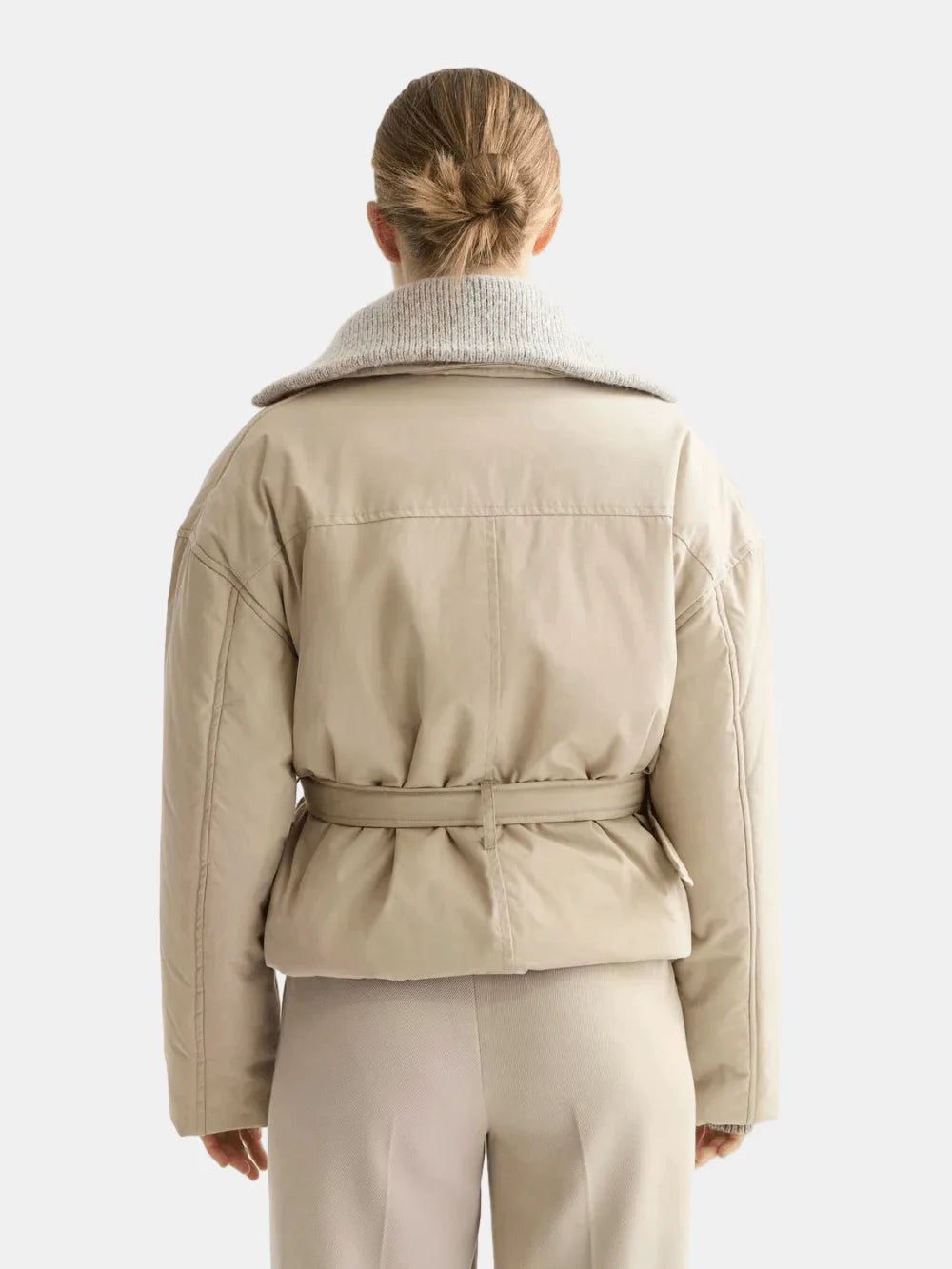 lightweight-padded-poplin-trench detail shot by Scotch & Soda