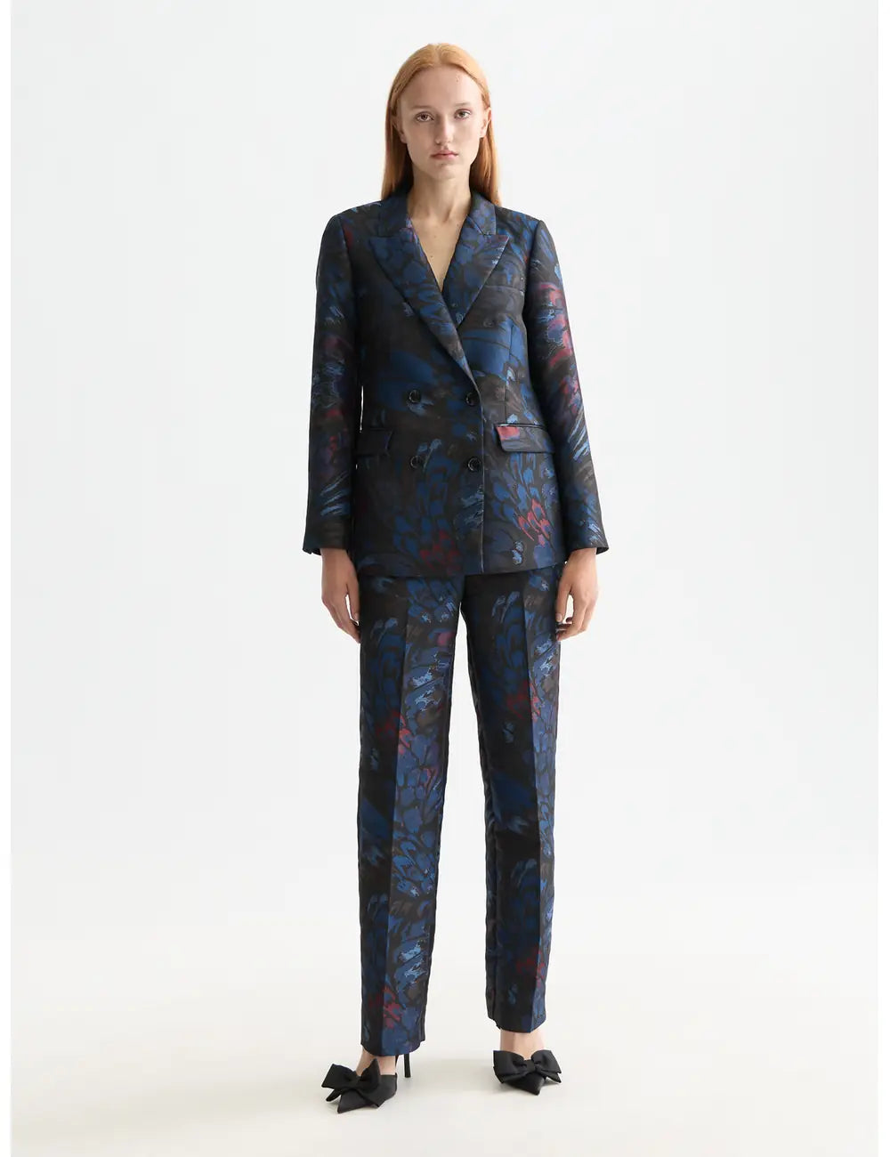 Jacquard Blazer Pheasant full model shot showing overall fit by Scotch & Soda