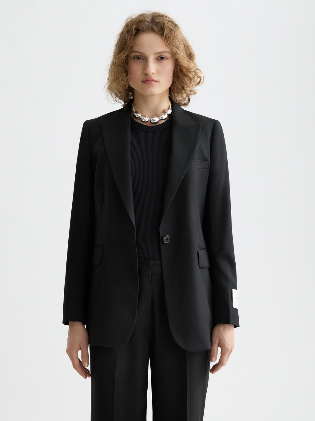 Essentials fitted blazer