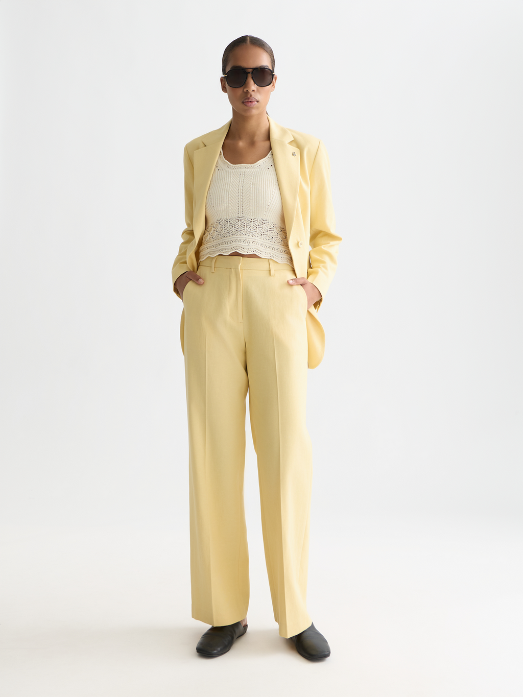Relaxed single breasted blazer