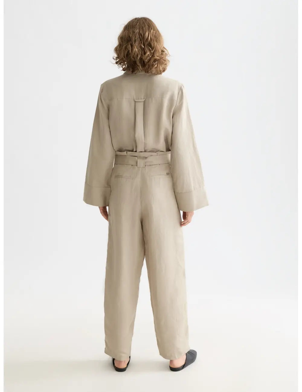 Daisy Jumpsuit Plaza detail shot showing fabric and craftsmanship by Scotch & Soda