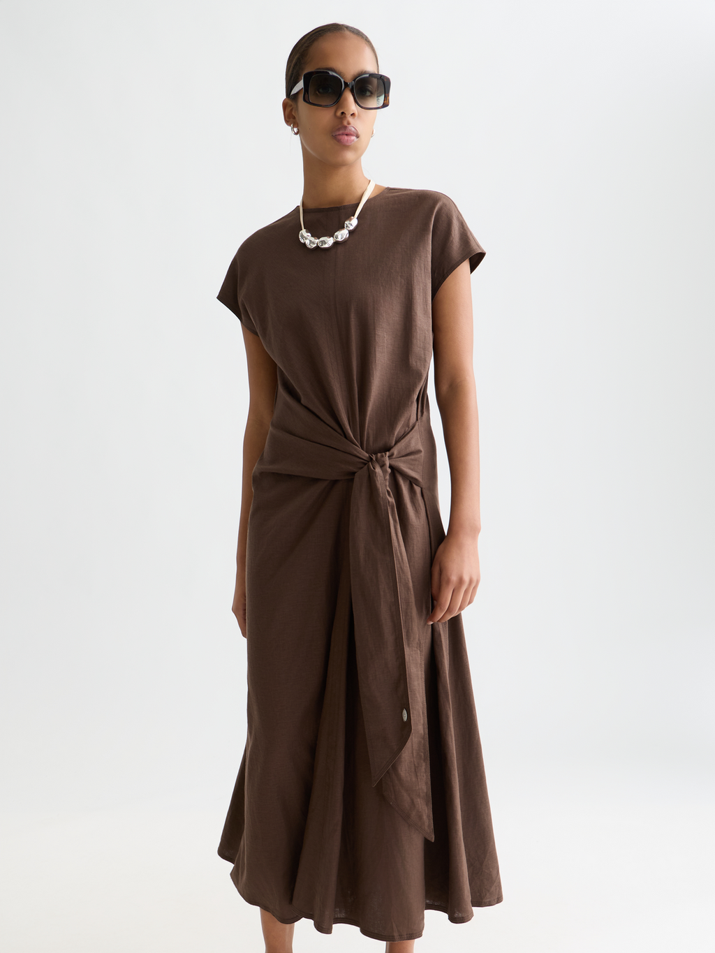 Relaxed linen blend tie dress