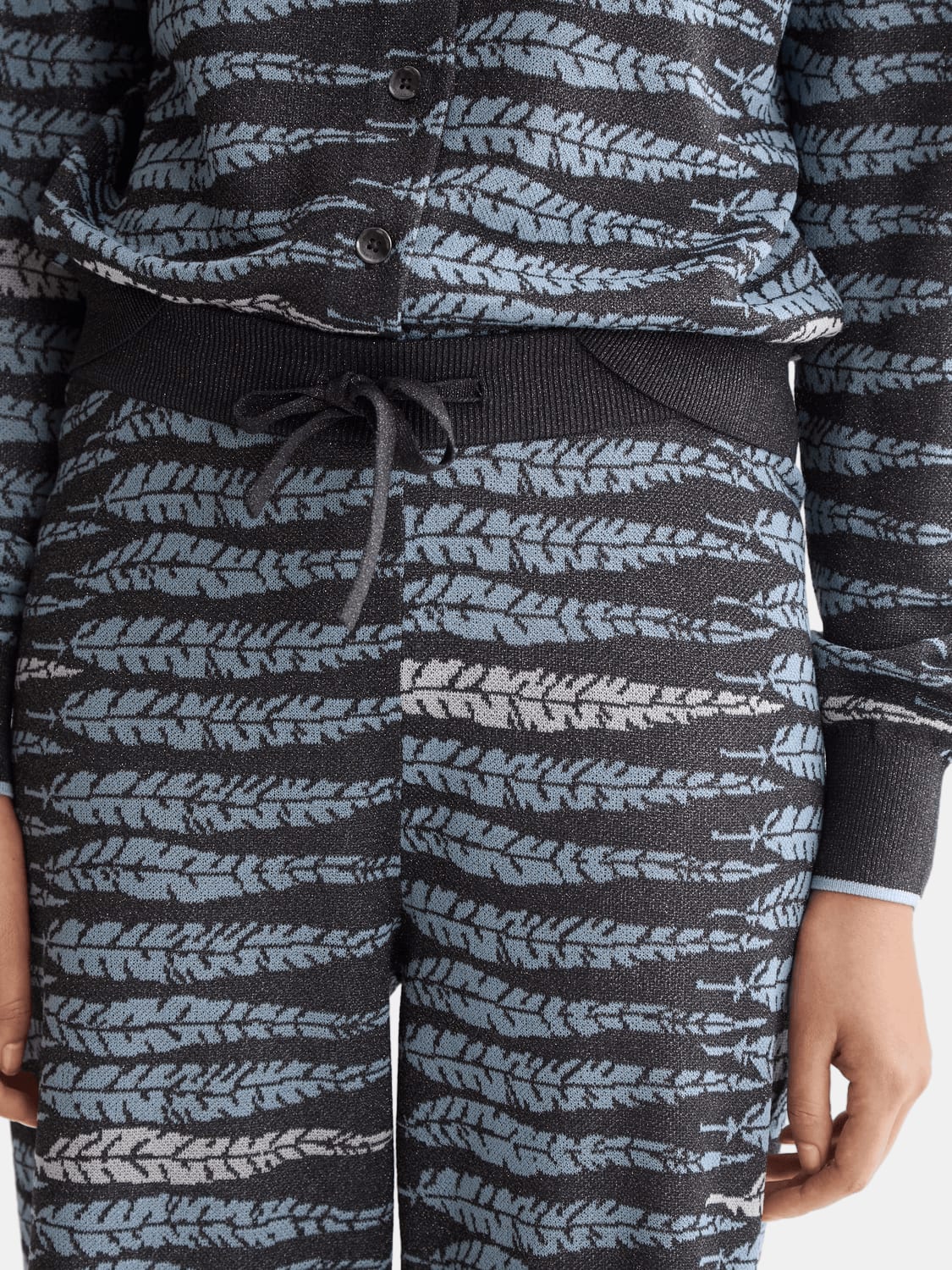 Lurex Jacquard Trousers Image 6 - Scotch & Soda