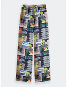 Product laid flat and shot from above.