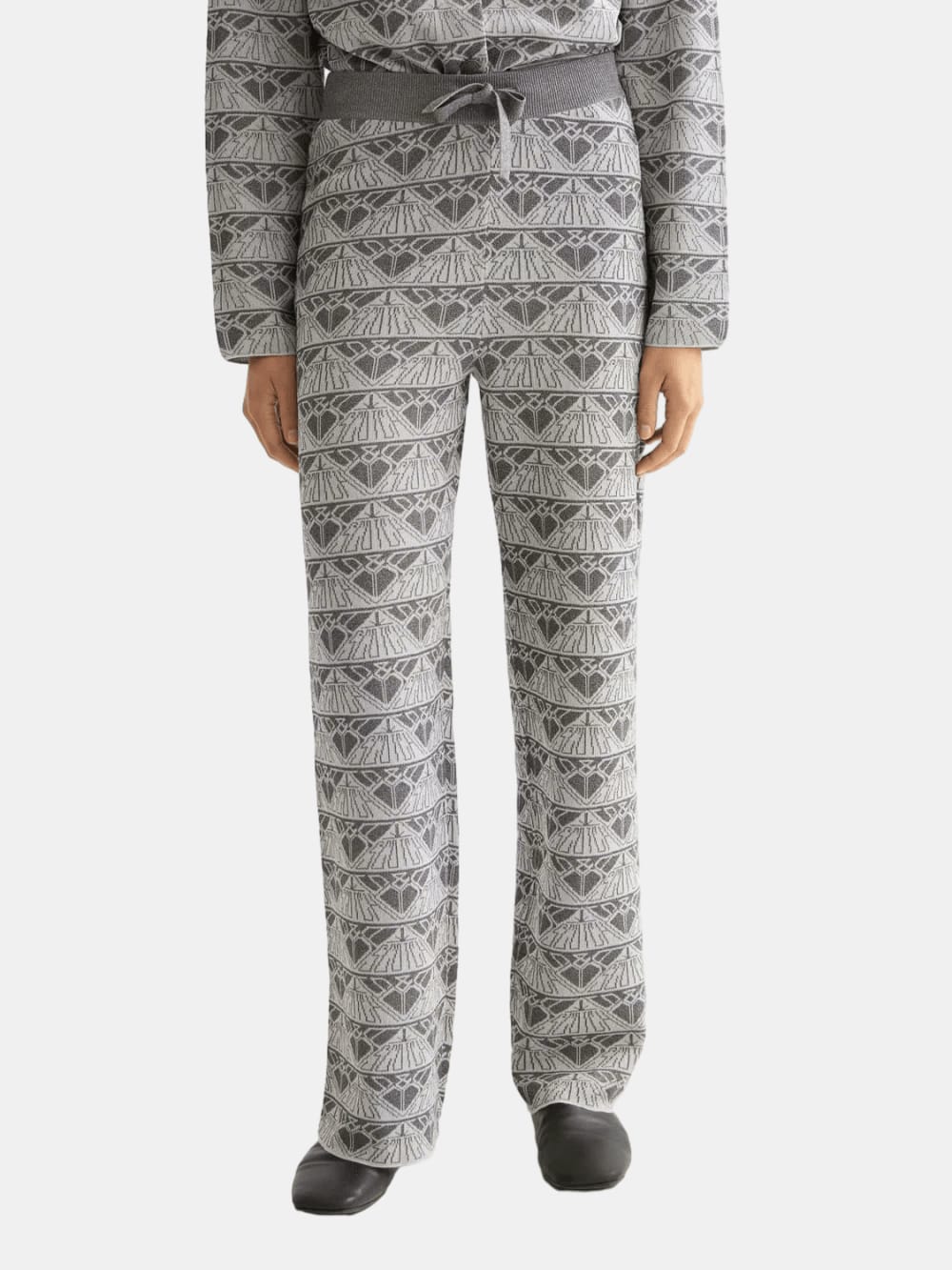 monogram-jacquard-knitted-trousers side view by Scotch & Soda