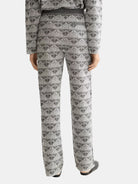 monogram-jacquard-knitted-trousers detail shot by Scotch & Soda