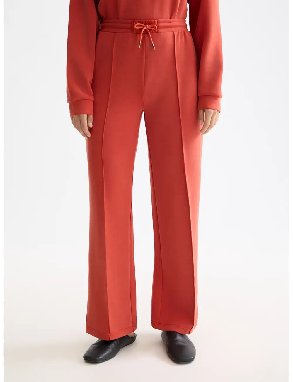 Tencel Sweatpants detail view by Scotch & Soda