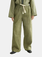 noa-high-rise-wide-leg-pull-on-pant side view by Scotch & Soda