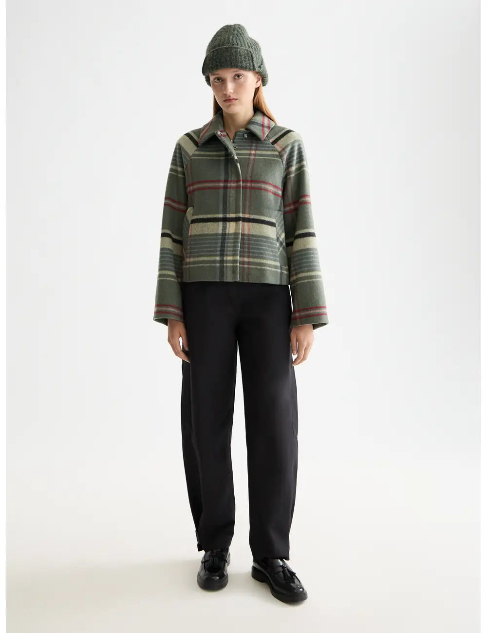 Lotus Barrel Pants flat lay front view by Scotch & Soda