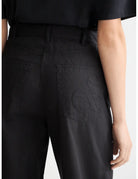 Lotus Barrel Pants detail shot showing fabric and craftsmanship by Scotch & Soda