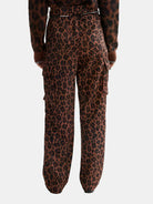 faye-high-rise-tapered-leg-satin-cargo-pant detail shot by Scotch & Soda