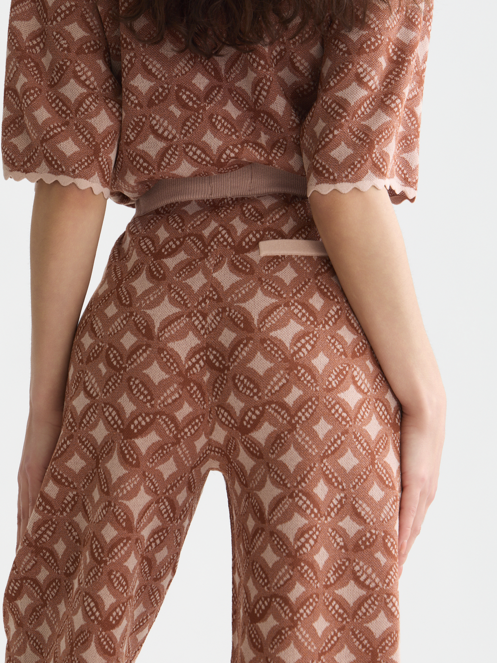 Jacquard knitted relaxed trousers