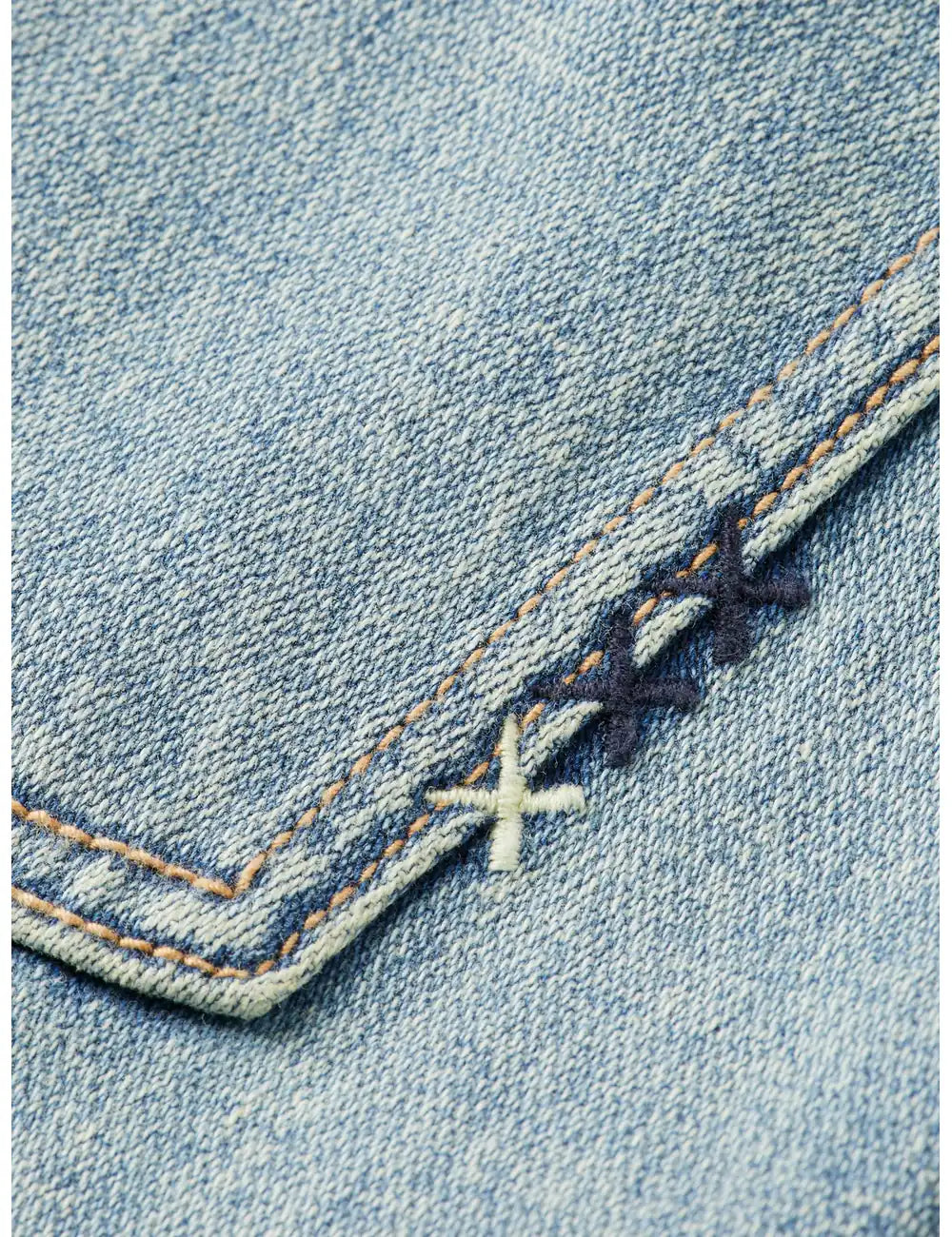 Sky Straight Jeans detail view by Scotch & Soda
