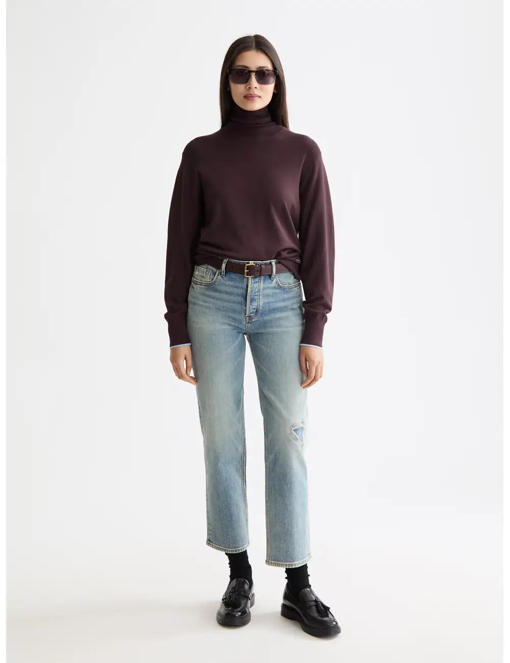 Sky Straight Jeans full model shot showing overall fit by Scotch & Soda