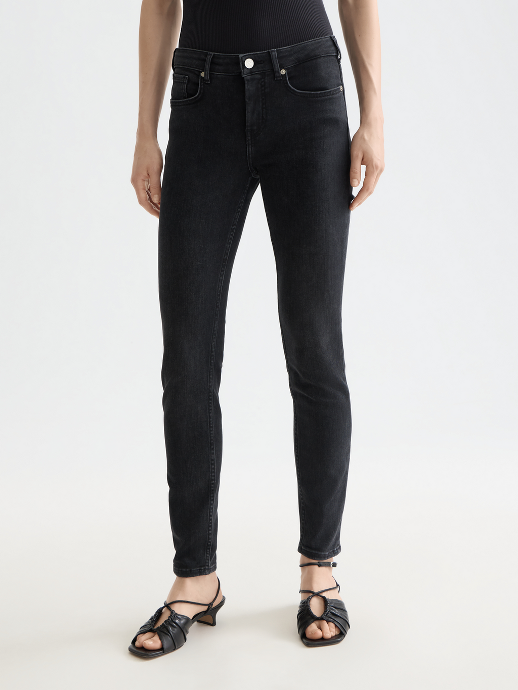 Essentials Bohemienne mid rise skinny jeans