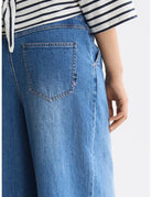 Wave Cropped Jeans detail view by Scotch & Soda