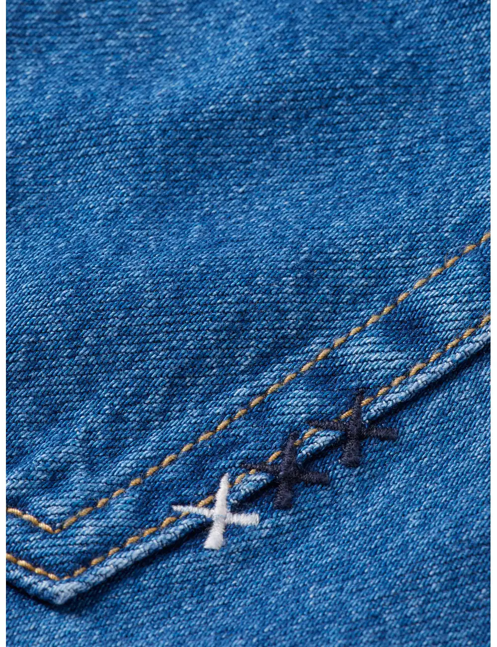 Flux Loose Jeans detail view by Scotch & Soda